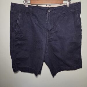 Old Navy Men's Navy Flat Front Shorts